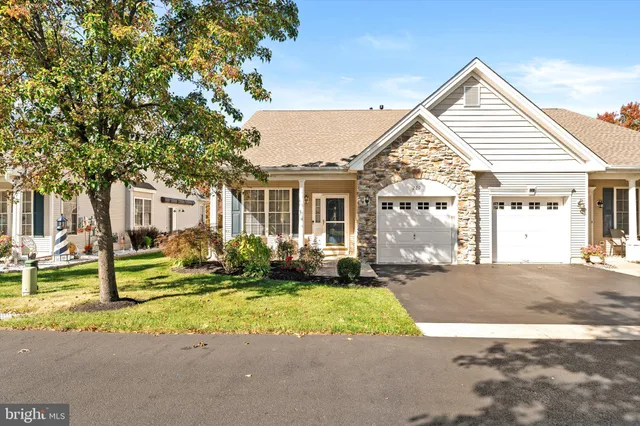 $369,900 | 229 Meadowlark Drive, Hamilton, NJ 08690