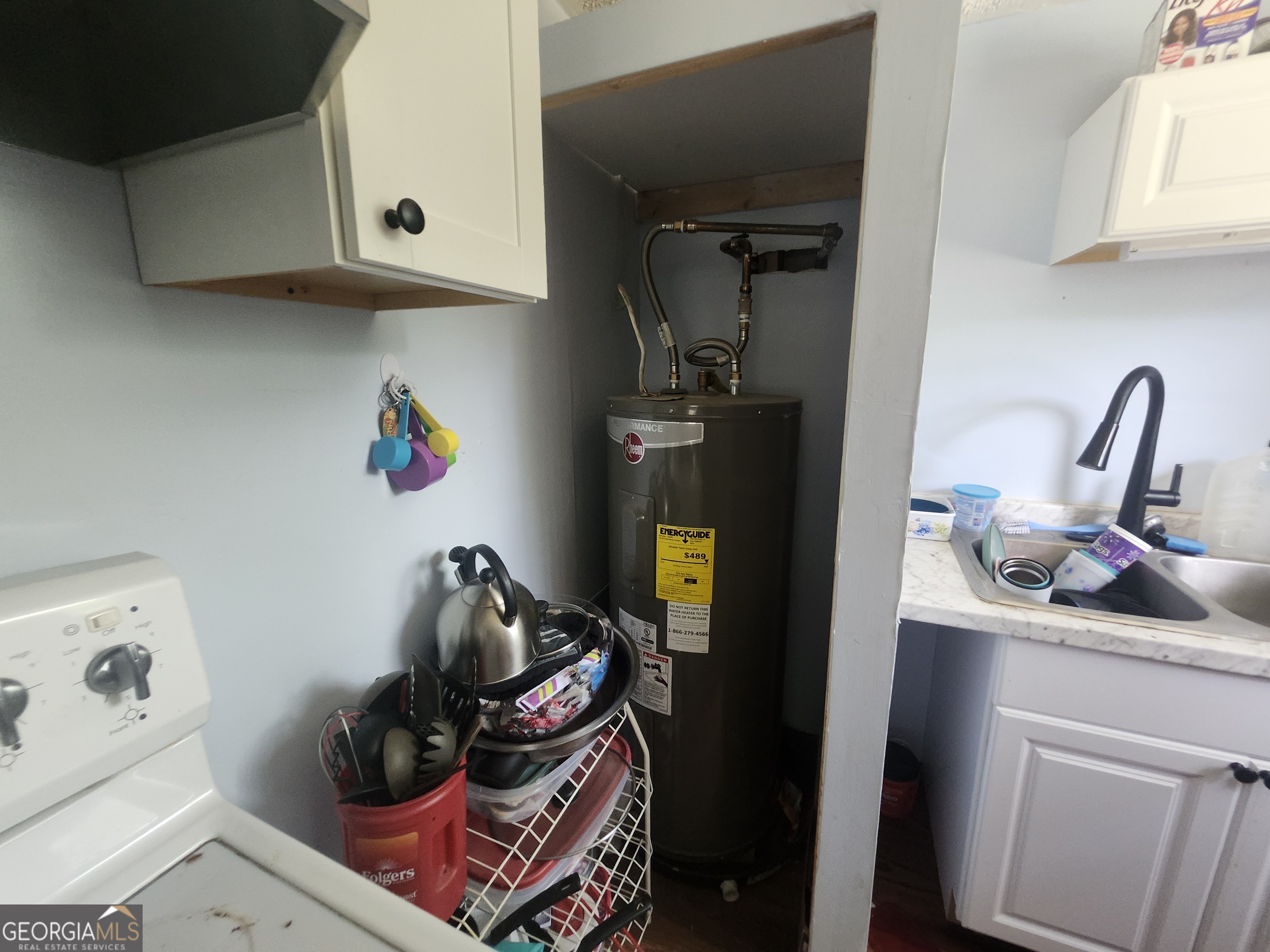 2101 South Madison Street Albany, GA 31701 - Photo 20 of 21 a room with storage and utility