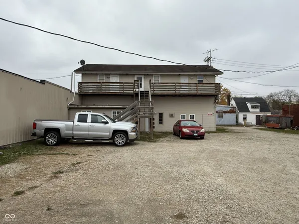 $525,000 | 1517 South Walnut Street, Muncie, IN 47302