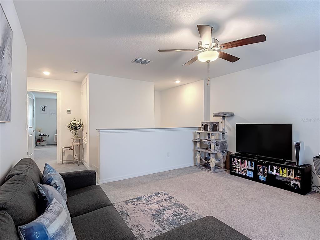 1699 Red Loop Lakeland, FL 33801 - Photo 19 of 54 Gallery Image 19