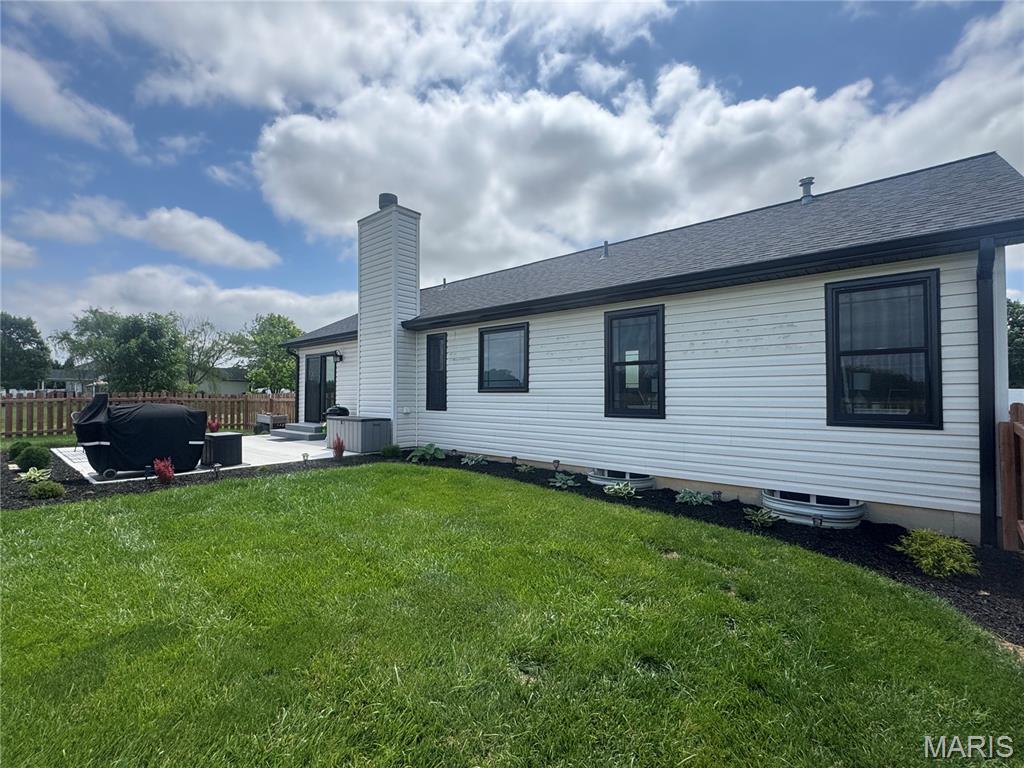 535 Shamrock Drive Waterloo, IL 62298 - Photo 9 of 39
