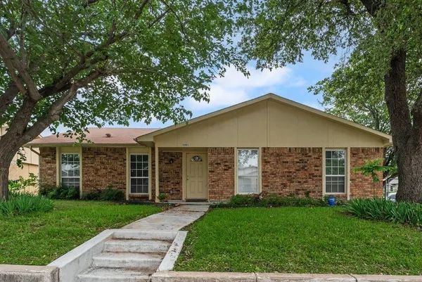 $2,100 | 5801 Redwood Lane, Rowlett, TX 75089