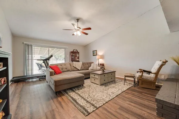 $2,100 | 5801 Redwood Lane, Rowlett, TX 75089