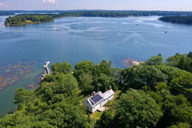 $2,300,000 | Lot 00 & 005 Bremen Long Island, Bremen, ME 04551
