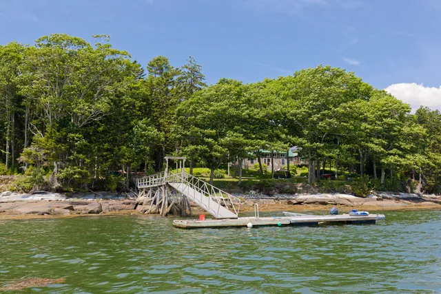 $2,300,000 | Lot 00 & 005 Bremen Long Island, Bremen, ME 04551