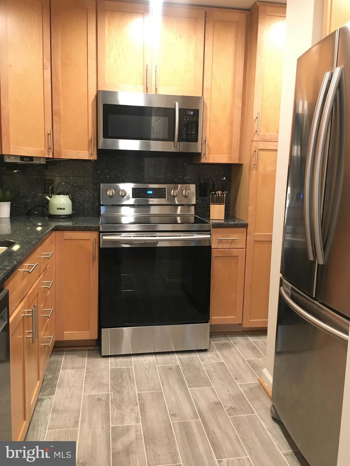 1830 17th Street Northwest, Unit 204 Washington, DC 20009 - Photo 15 of 31 New stainless steel appliances