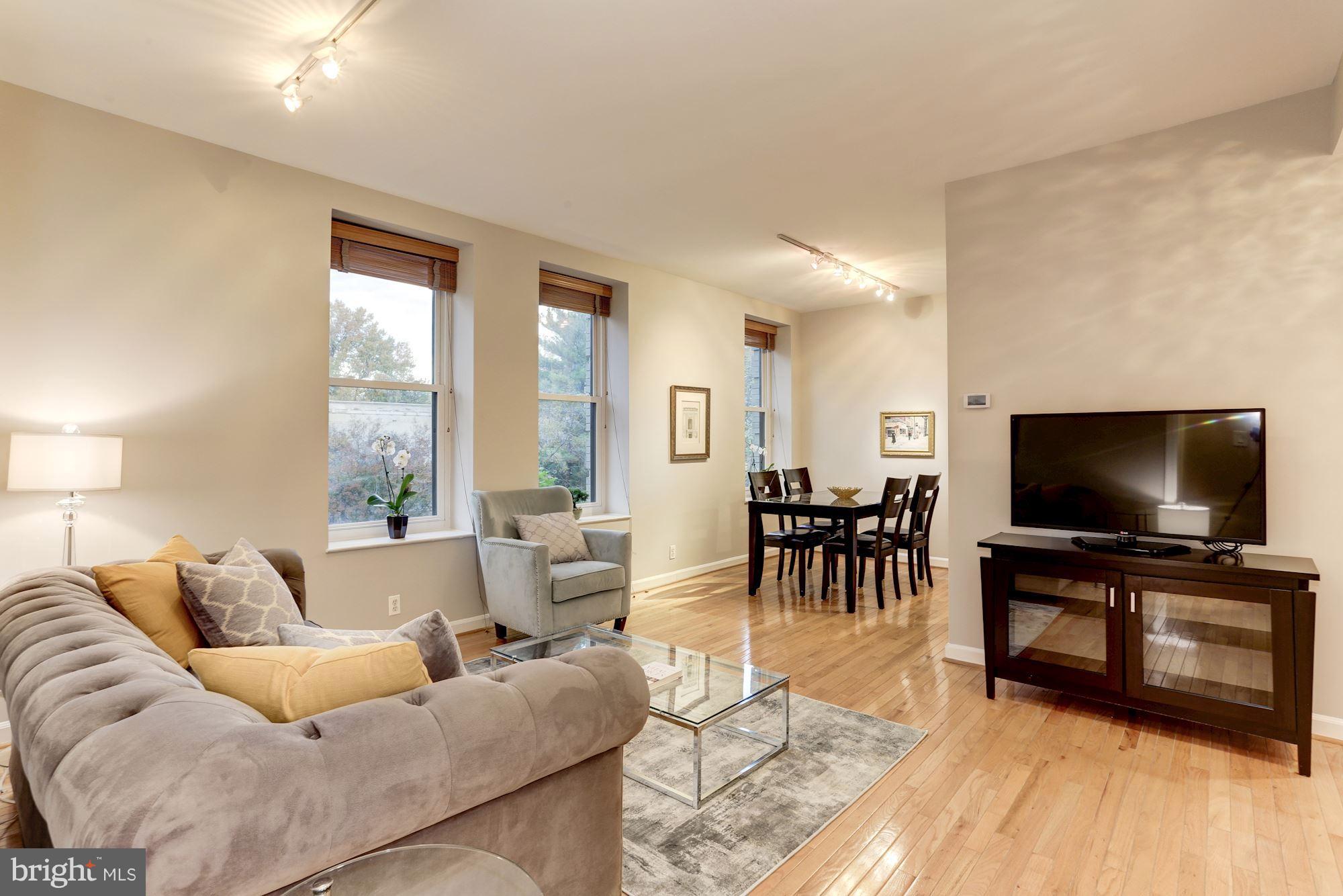 1830 17th Street Northwest, Unit 204 Washington, DC 20009 - Photo 9 of 31
