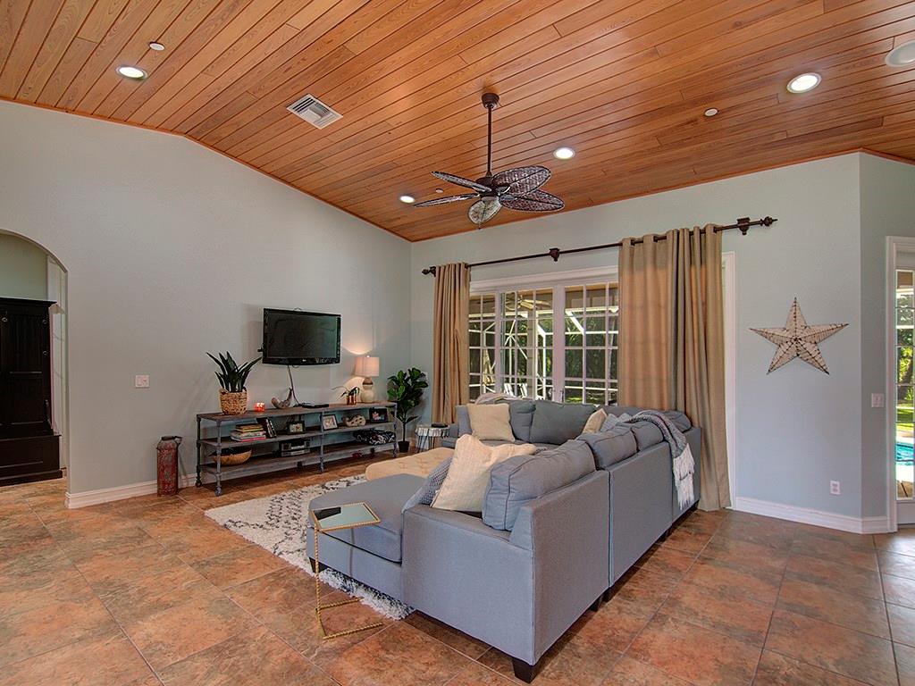 879 Southeast Waterside Way Stuart, FL 34997 - Photo 22 of 37 Gallery Image 22