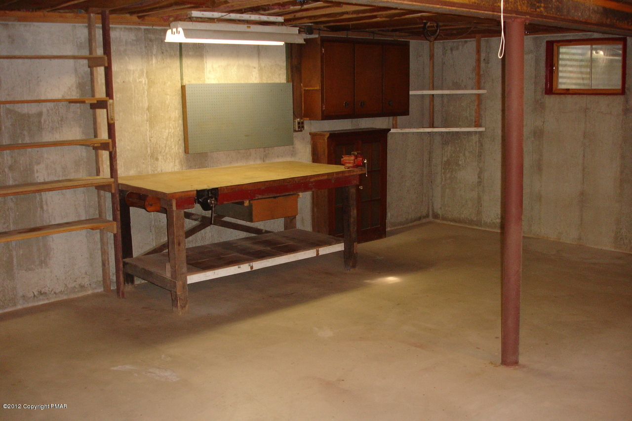 600 Martz Road Stroudsburg, PA 18360 - Photo 33 of 42 Basement "Work Shop" Area