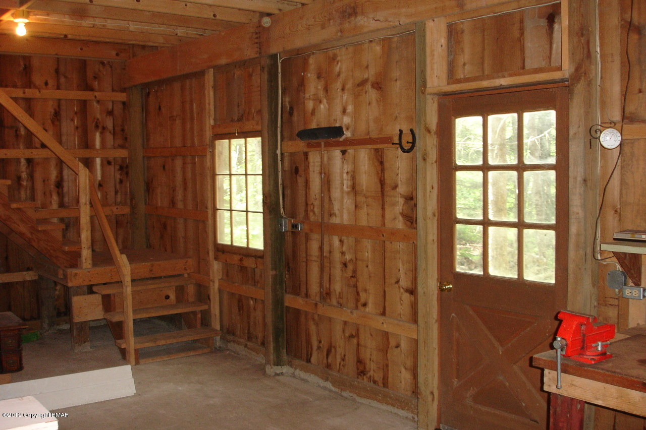 600 Martz Road Stroudsburg, PA 18360 - Photo 36 of 42 Interior Barn View