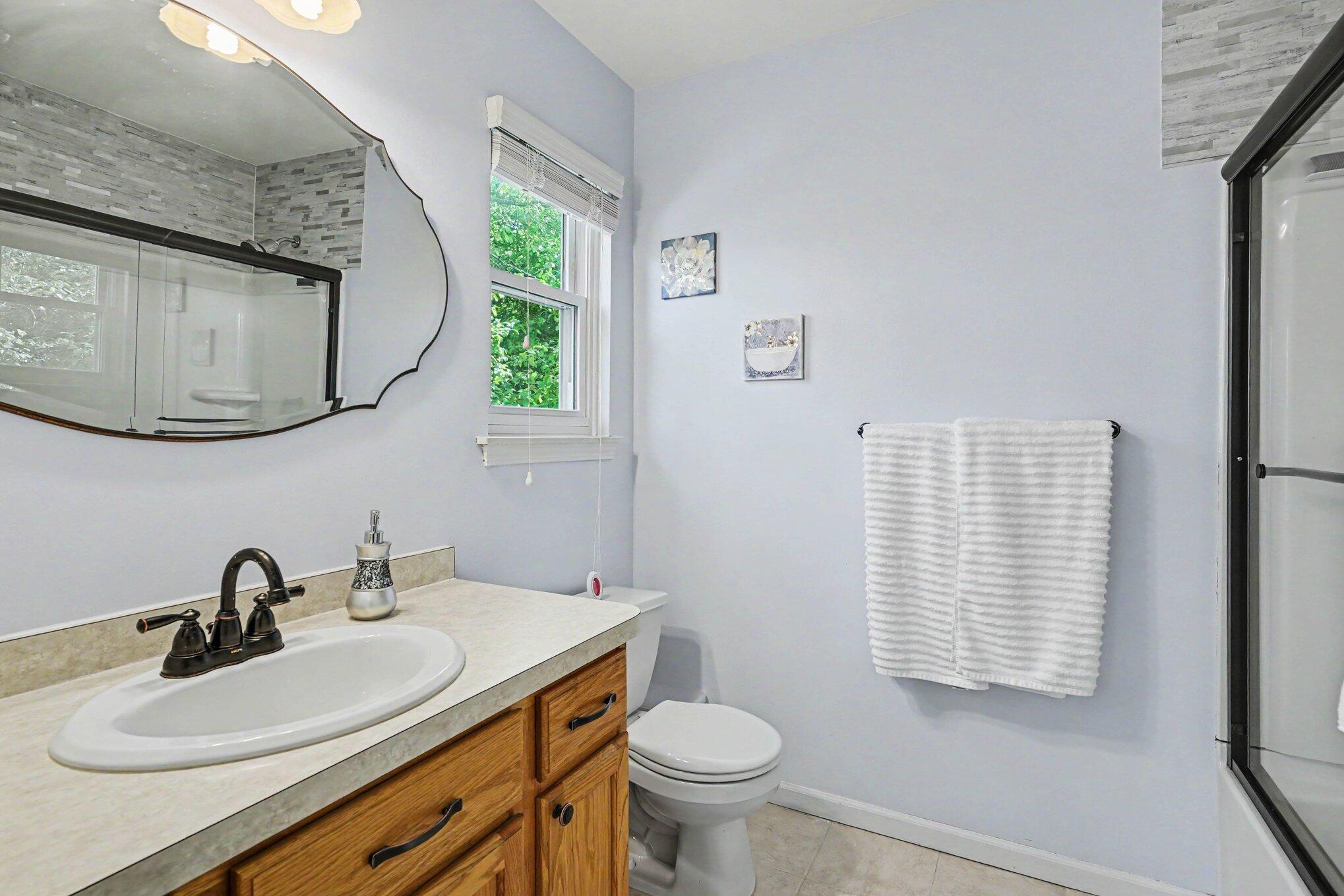 2422 Par Court Howell, MI 48843 - Photo 15 of 23 021_file_6229