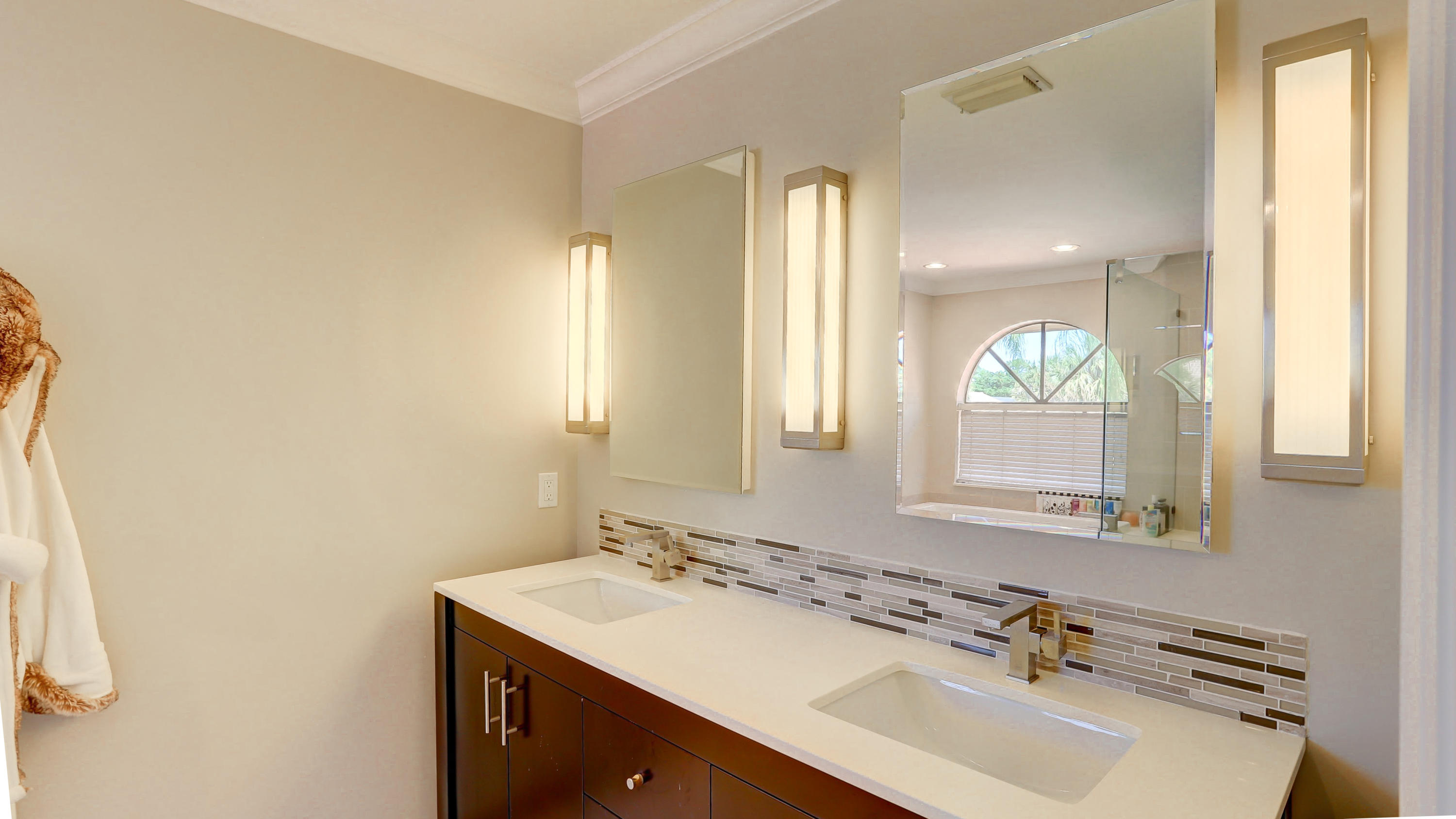23173 L'Ermitage Circle Boca Raton, FL 33433 - Photo 39 of 50 IMG_6647_48_49_50_51
