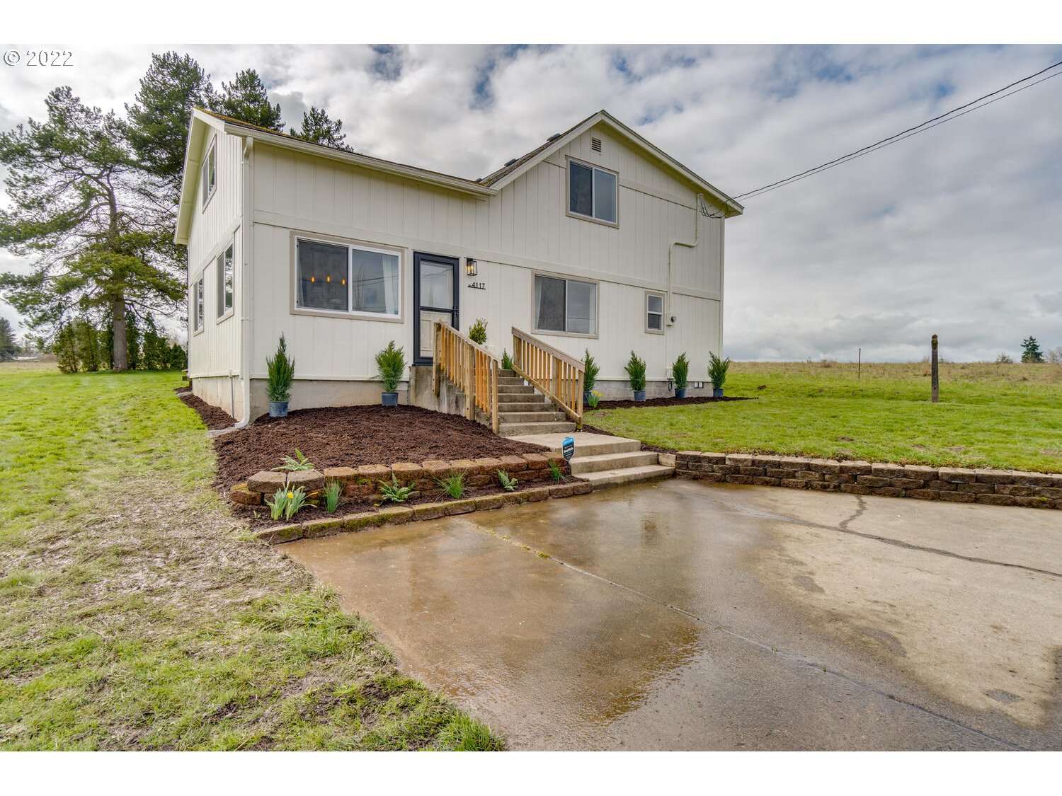 4117 Northwest 209th Street Ridgefield, WA 98642 - Photo 1 of 22