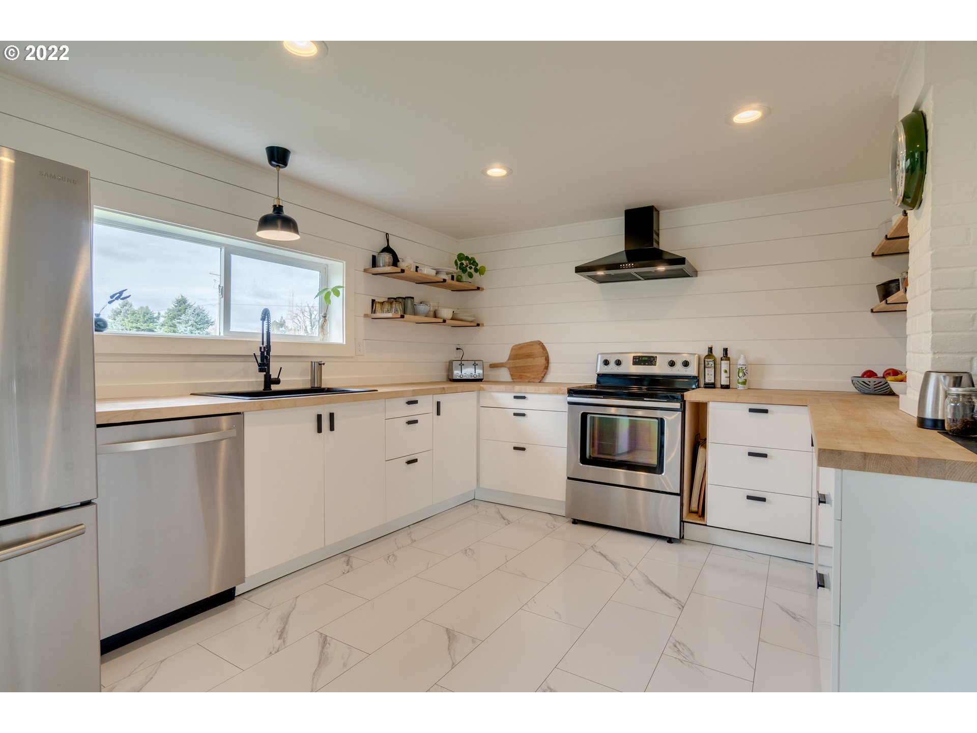 4117 Northwest 209th Street Ridgefield, WA 98642 - Photo 9 of 22