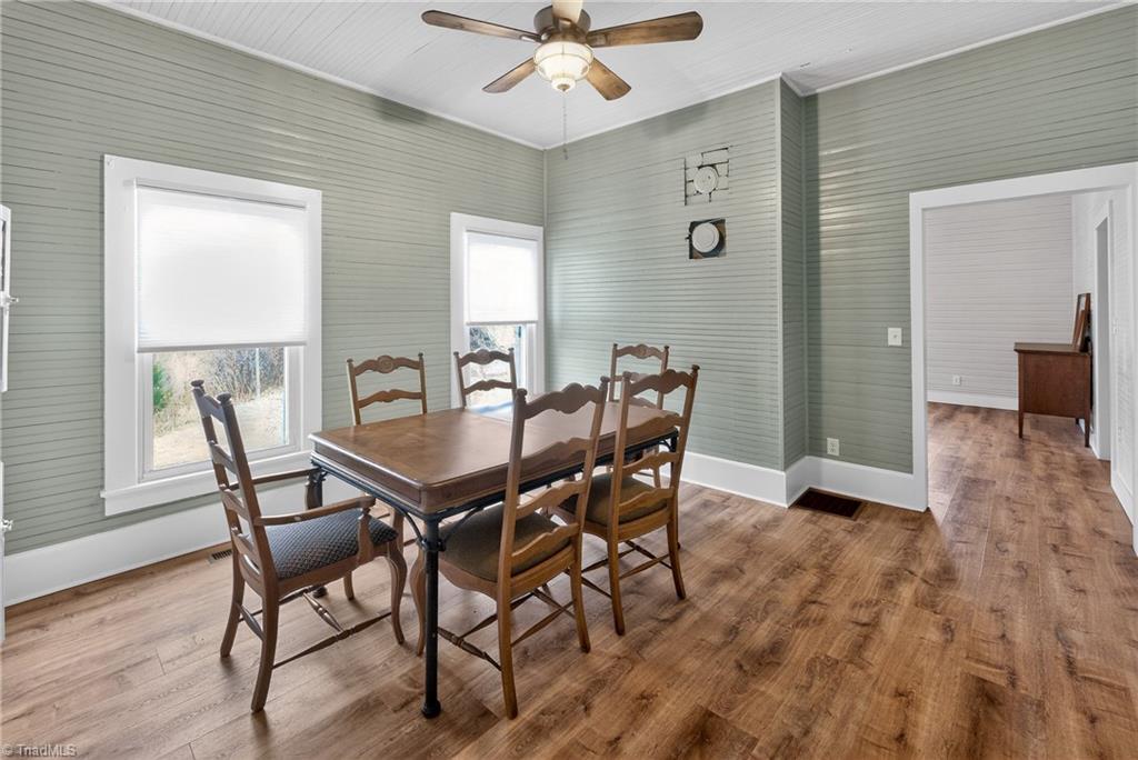 588 Roby Fulk Road Pinnacle, NC 27043 - Photo 3 of 48