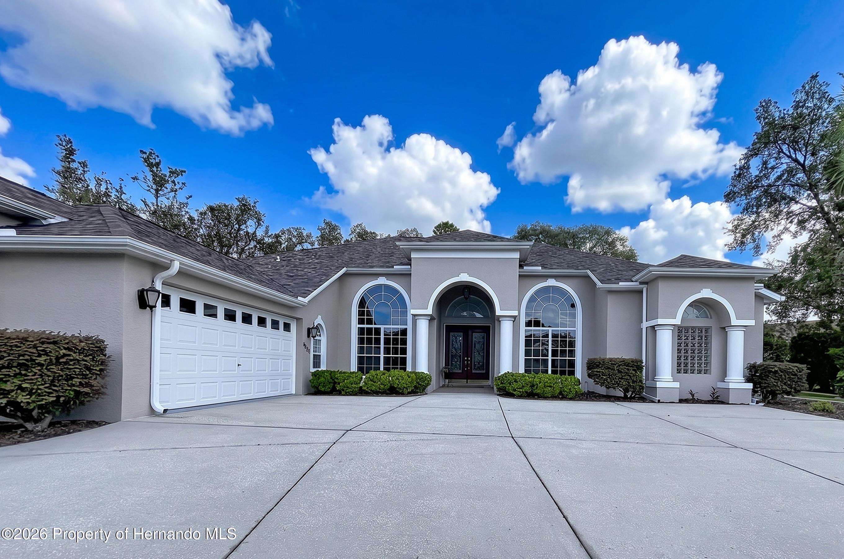 10333 Ridge Top Loop Weeki Wachee, FL 34613 - Photo 6 of 65