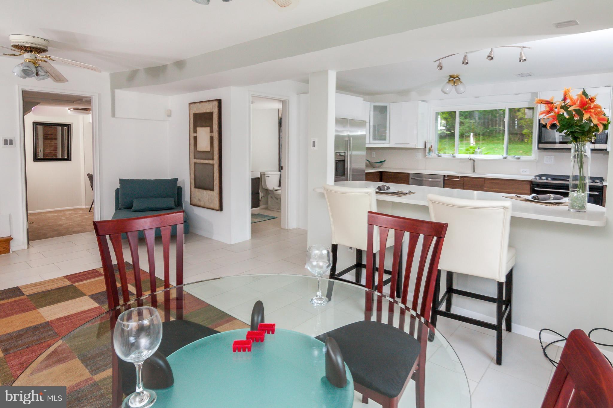 4003 Southend Road Rockville, MD 20853 - Photo 6 of 30 Dining Room