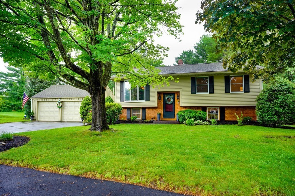 18 Sheridan Road Marlborough, MA 01752 - Photo 1 of 38 Gallery Image 1