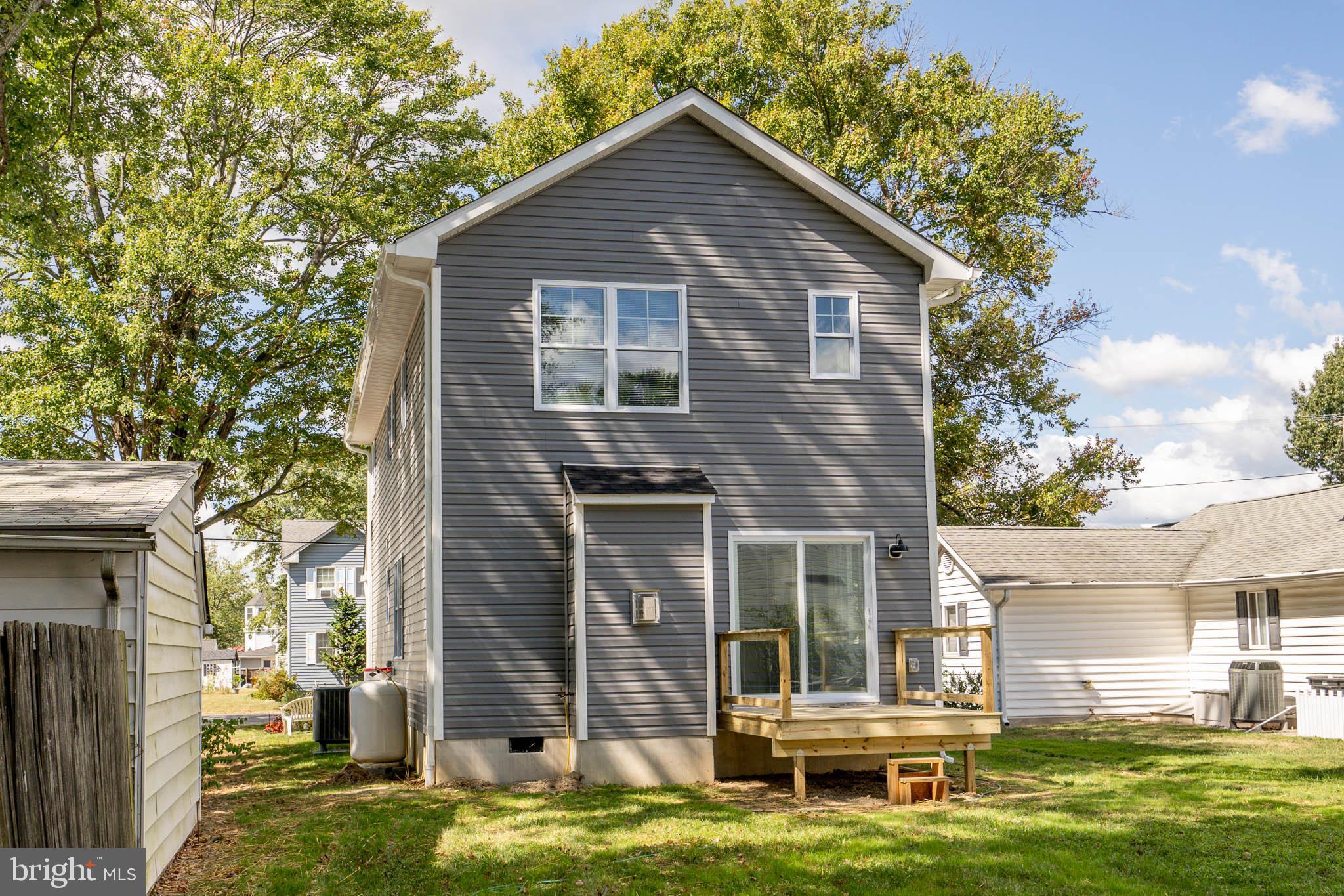 6081 Drum Point Road Deale, MD 20751 - Photo 33 of 36