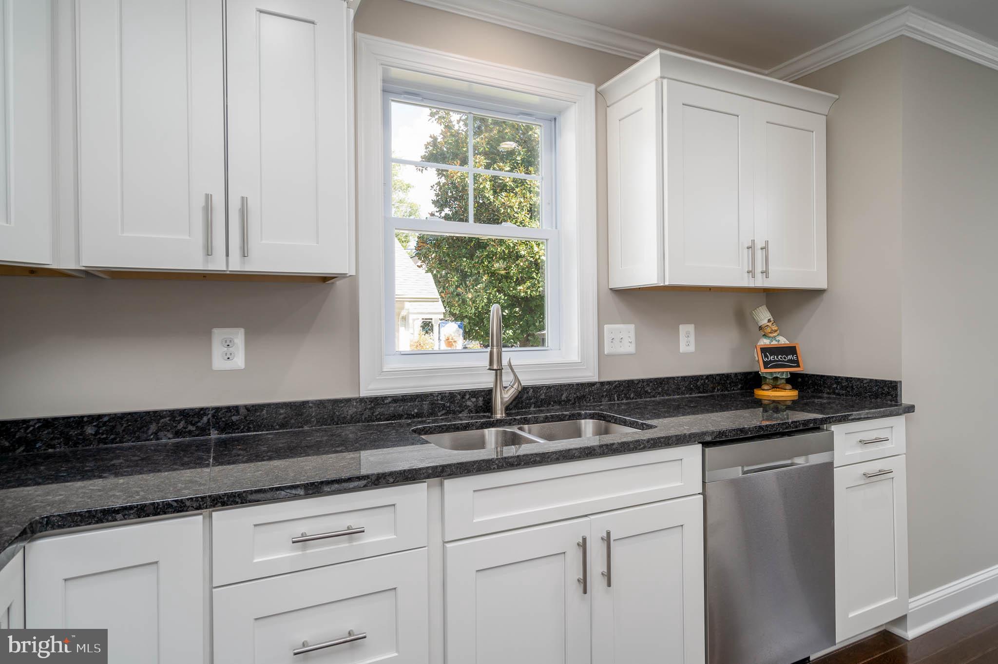 6081 Drum Point Road Deale, MD 20751 - Photo 9 of 36