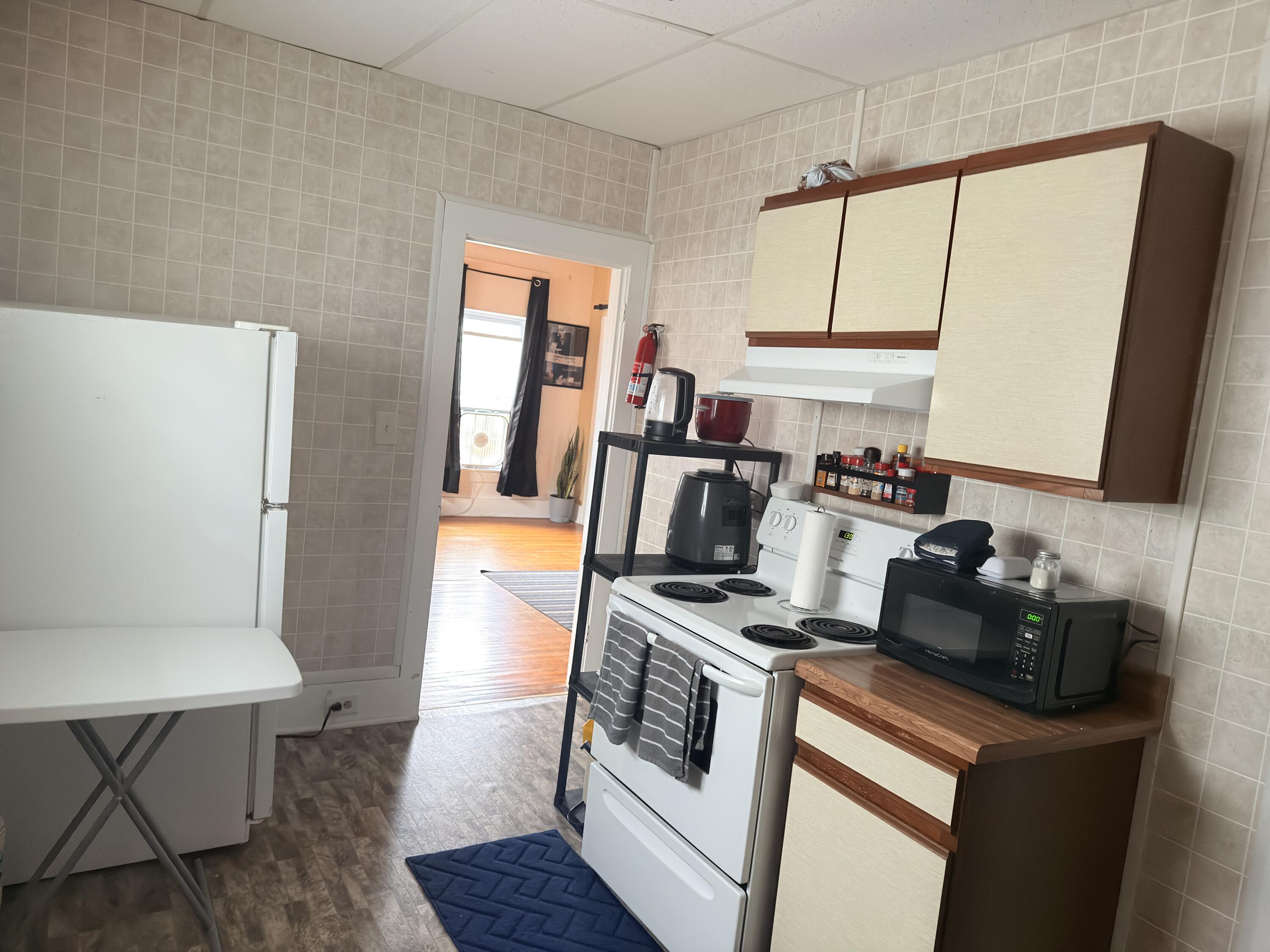 315 Rust Avenue Big Rapids, MI 49307 - Photo 15 of 36 IMG_1903