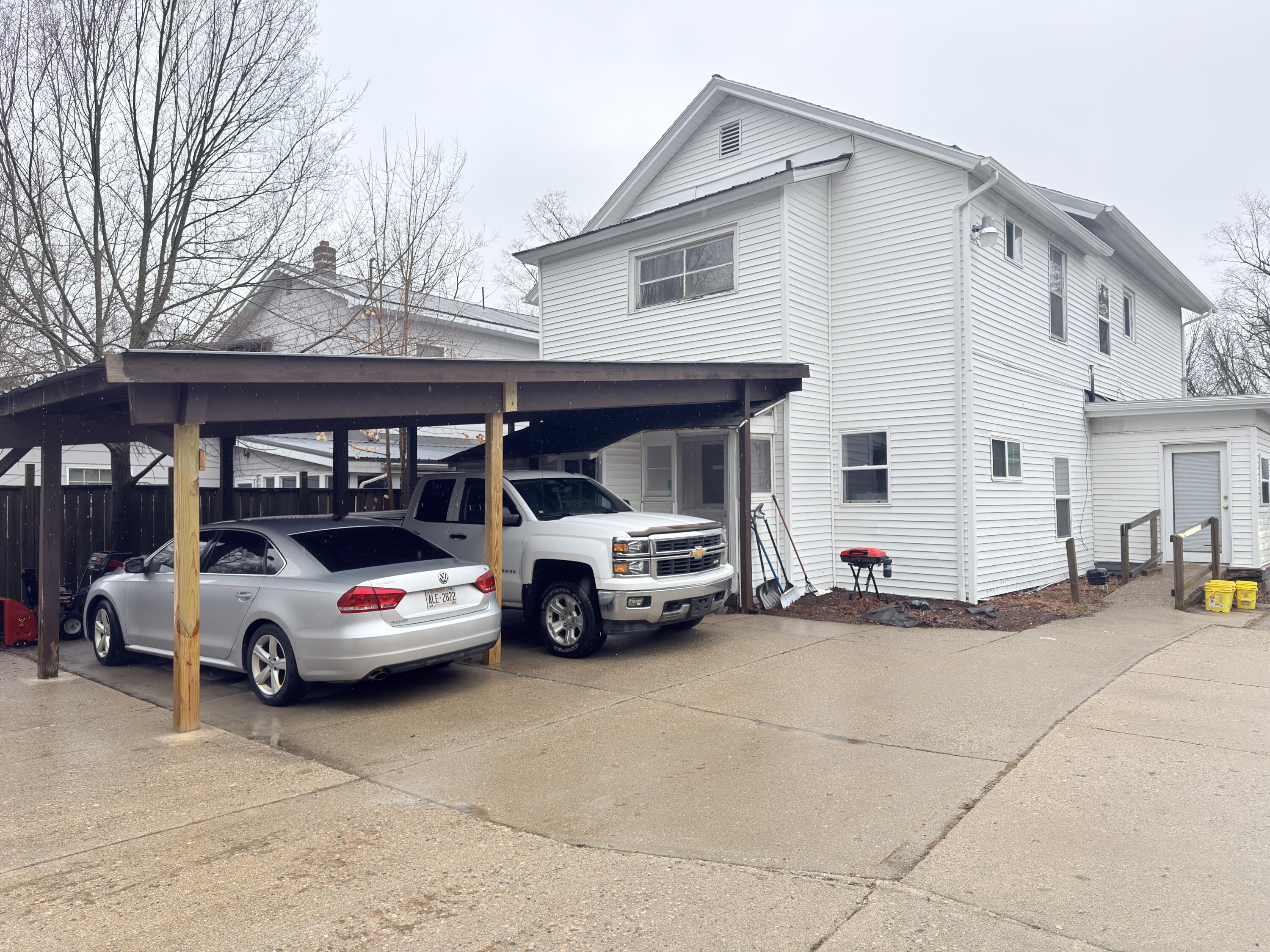 315 Rust Avenue Big Rapids, MI 49307 - Photo 5 of 36 IMG_1910