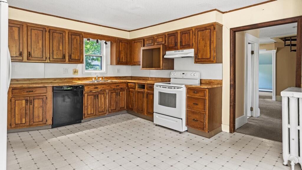 95 7th Street Bangor, ME 04401 - Photo 30 of 67 _MG_5654
