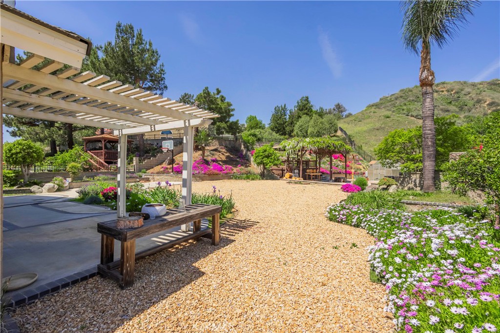 21311 Stockton Pass Road Walnut, CA 91789 - Photo 7 of 37