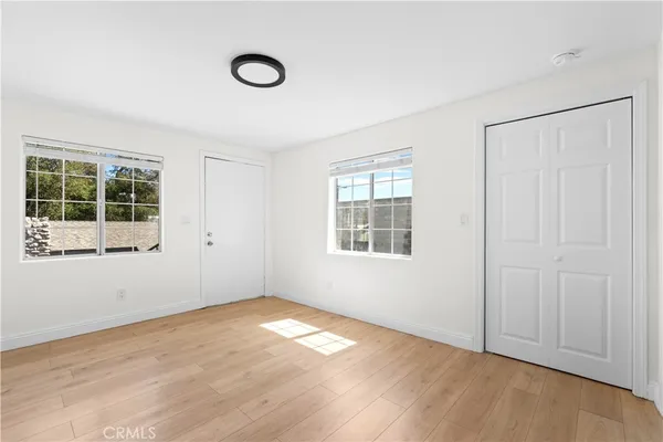 $690,000 | 6812 Quinton Lane, Tujunga, CA 91042