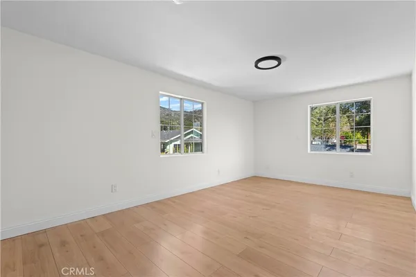 $690,000 | 6812 Quinton Lane, Tujunga, CA 91042
