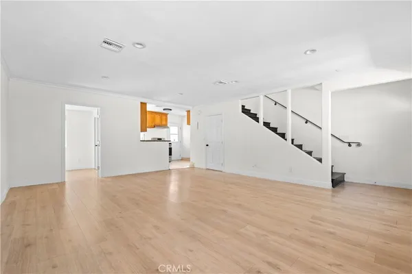 $690,000 | 6812 Quinton Lane, Tujunga, CA 91042