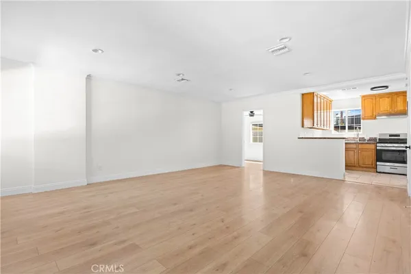 $690,000 | 6812 Quinton Lane, Tujunga, CA 91042