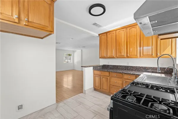 $690,000 | 6812 Quinton Lane, Tujunga, CA 91042