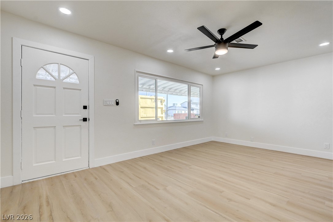 103 Elm Street Henderson, NV 89015 - Photo 13 of 34