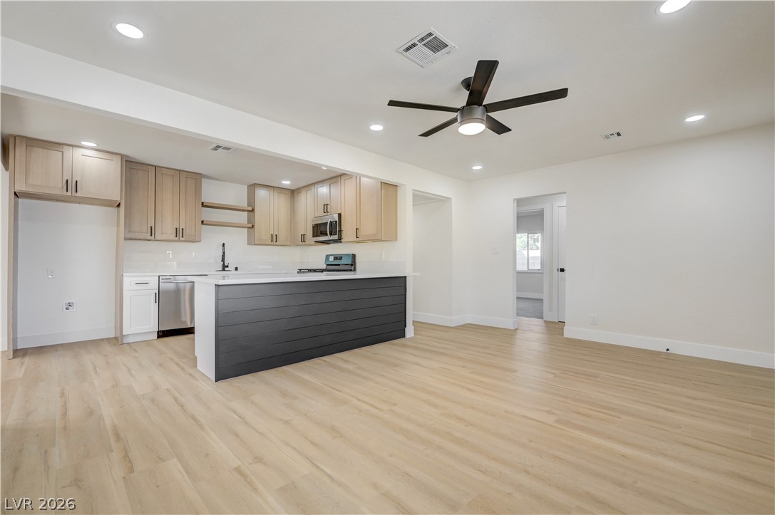 103 Elm Street Henderson, NV 89015 - Photo 15 of 34