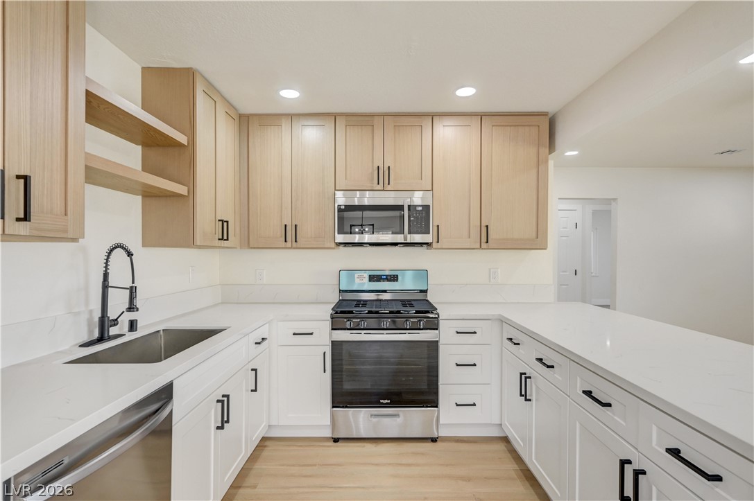 103 Elm Street Henderson, NV 89015 - Photo 17 of 34