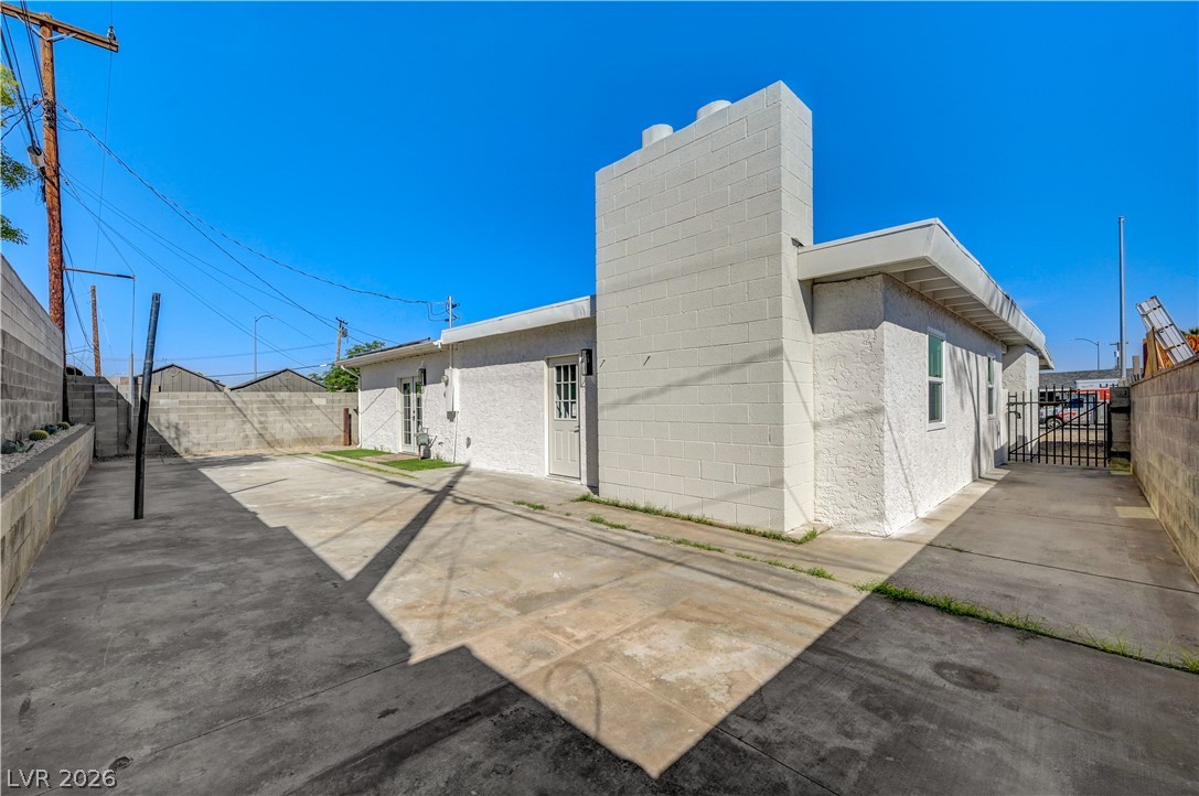 103 Elm Street Henderson, NV 89015 - Photo 32 of 34
