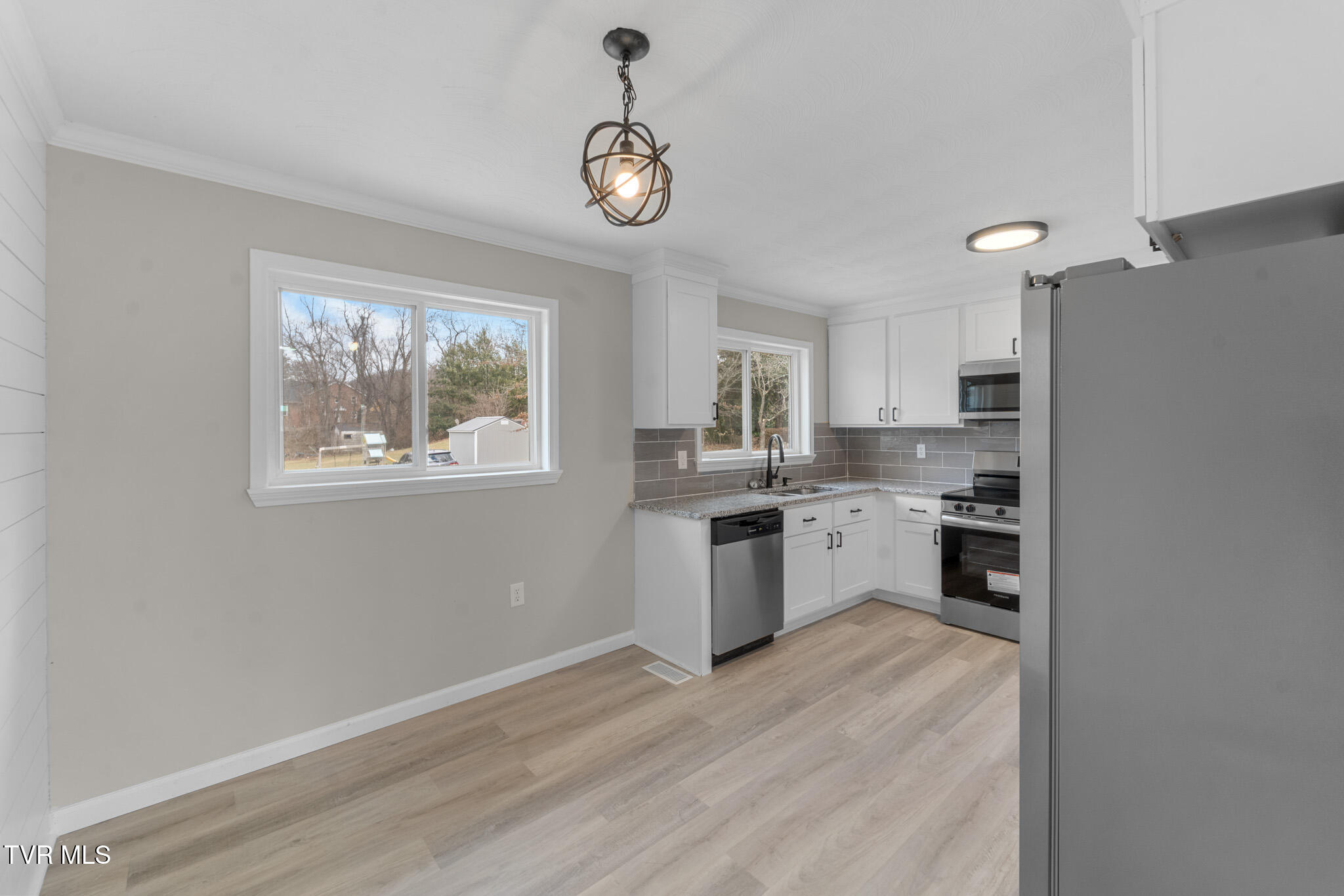 130 Utah Street Bristol, VA 24201 - Photo 16 of 36 DSC04527