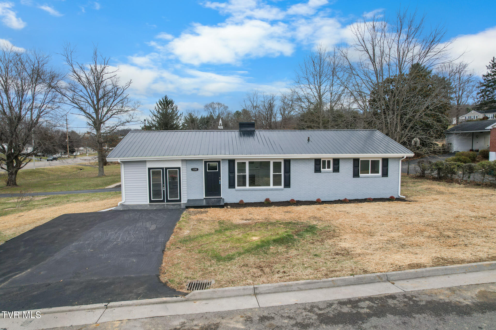 130 Utah Street Bristol, VA 24201 - Photo 34 of 36 DJI_0625