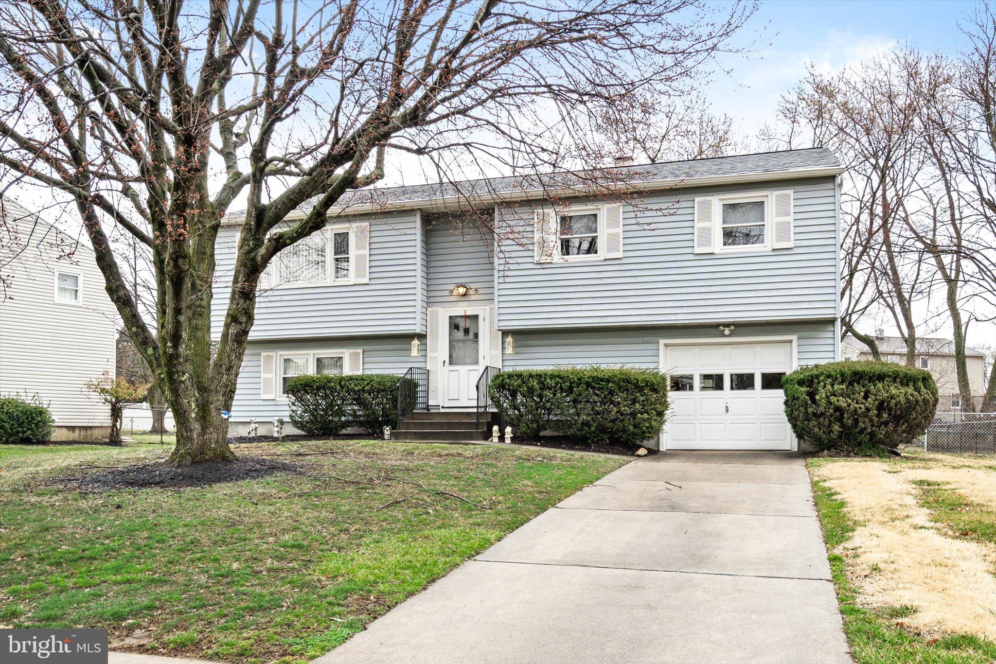 3 Running Brook Road Ewing, NJ 08638 - Photo 2 of 28