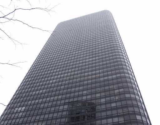 5415 North Sheridan Road, Unit 911 Chicago, IL 60640 - Photo 1 of 1
