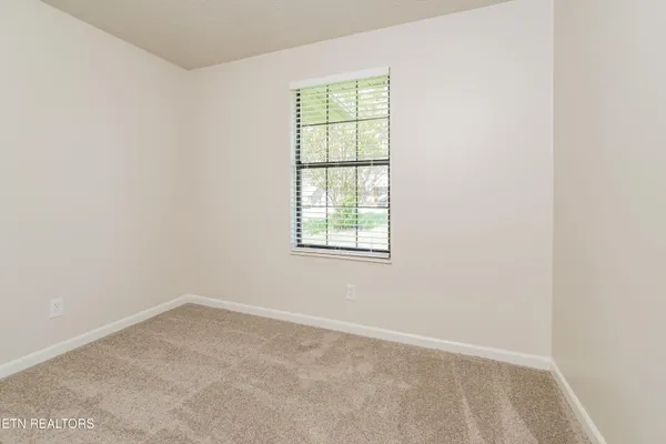 $1,995 | 732 Genesis Lane, Knoxville, TN 37938