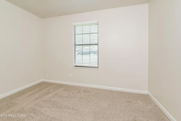 $1,995 | 732 Genesis Lane, Knoxville, TN 37938