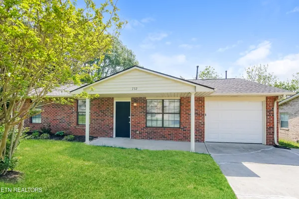 $1,995 | 732 Genesis Lane, Knoxville, TN 37938