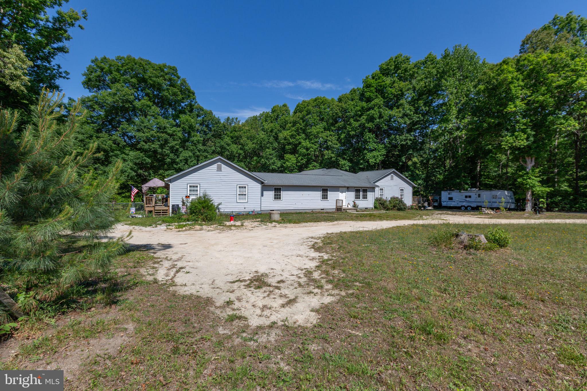 5942 Stanfield Road Spotsylvania, VA 22551 - Photo 16 of 83