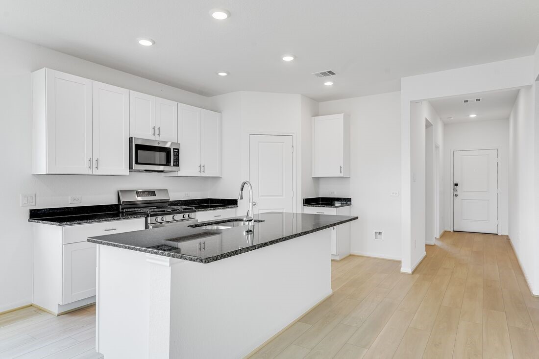 18038 Blue Prairie Trail Hockley, TX 77447 - Photo 3 of 32 18038 Blue Prairie Trail ~ Ready Now