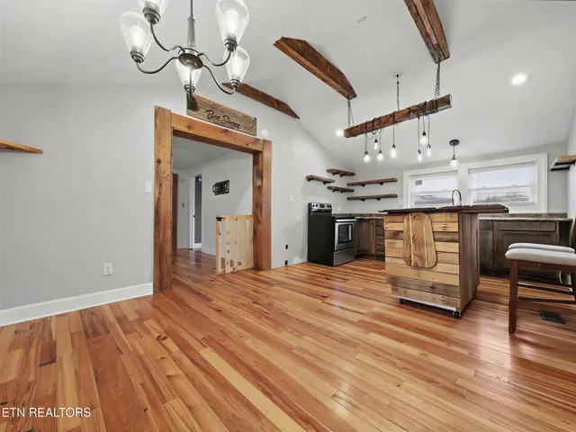 $265,000 | 3002 Highway 61, Luttrell, TN 37779