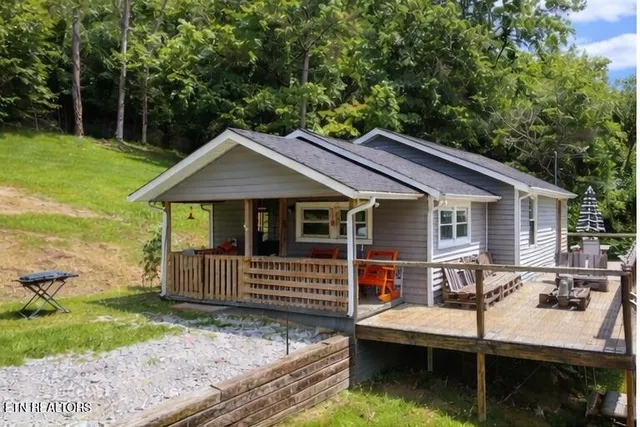 $265,000 | 3002 Highway 61, Luttrell, TN 37779