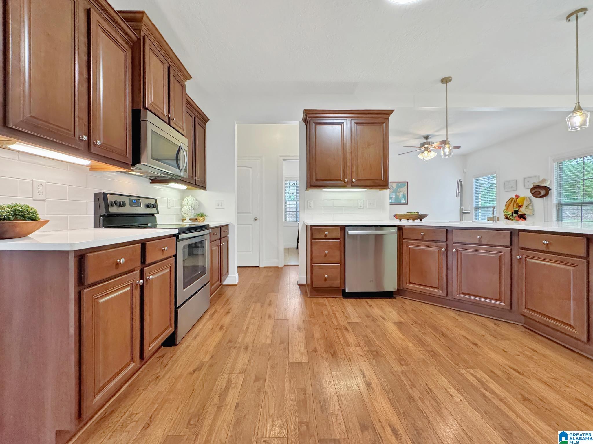 491 Wood Rdg Trail Oxford, AL 36203 - Photo 7 of 46