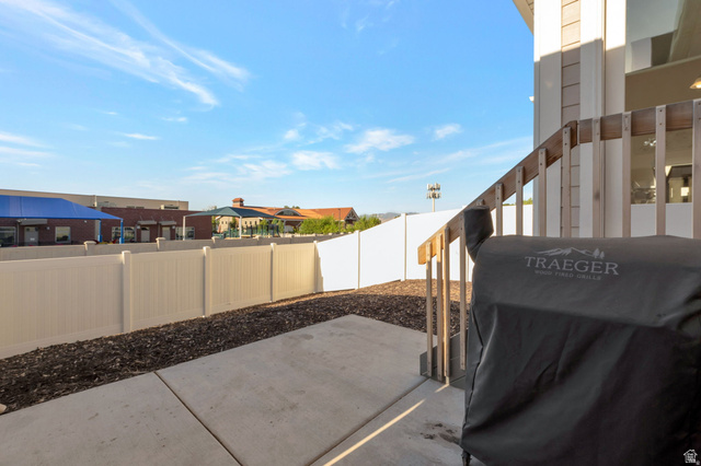 8254 Cascade Vw Way Magna, UT 84044 - Photo 2 of 14